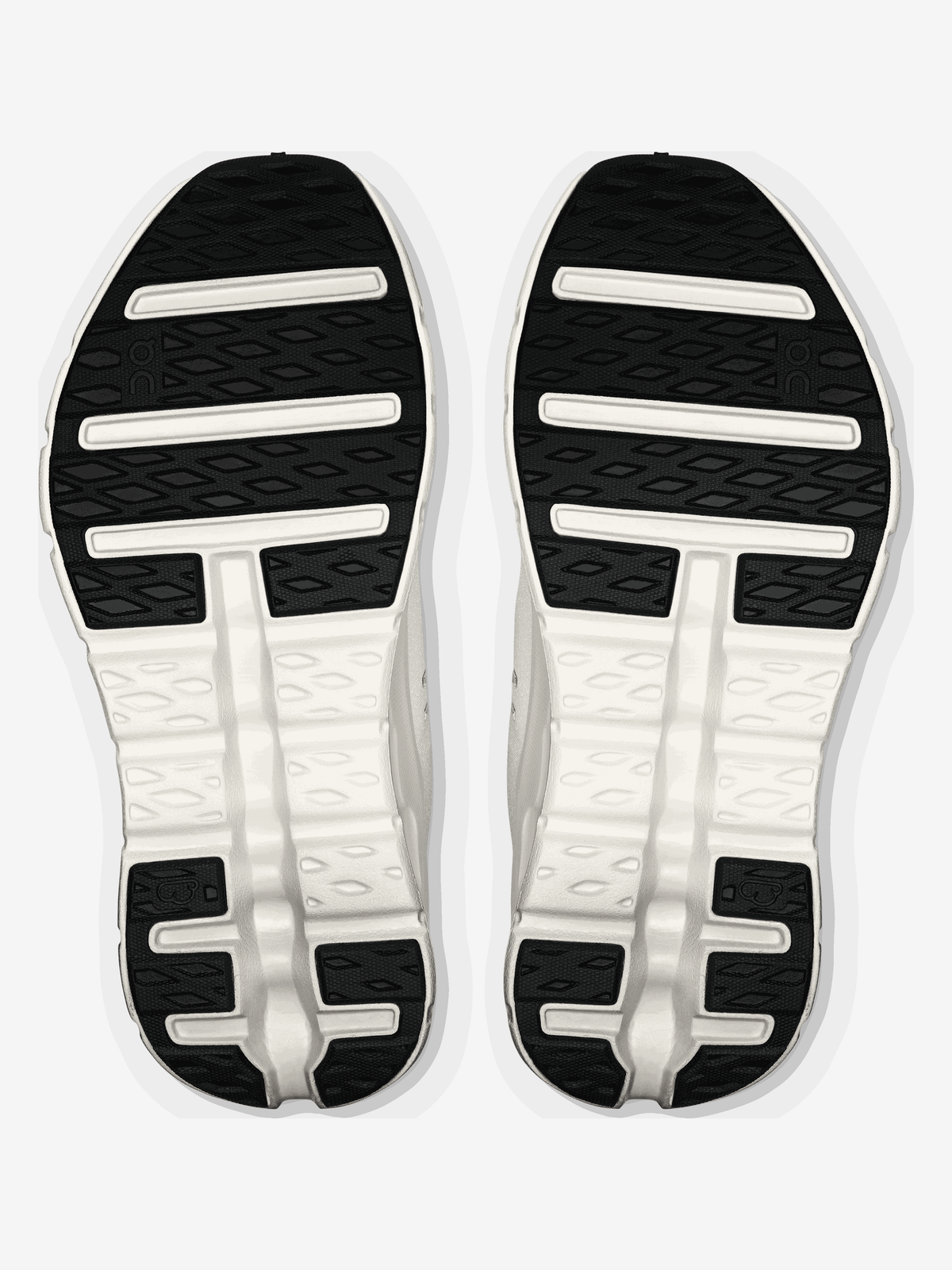 ON RUNNING - Women Cloudtilt Sneakers