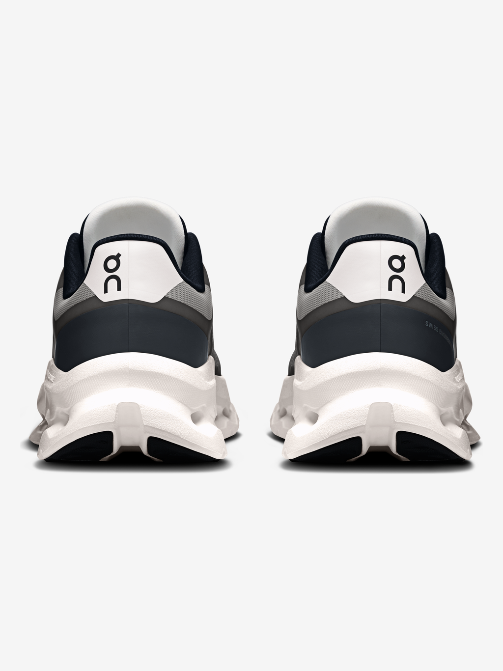 ON RUNNING - Women Cloudtilt Remix Sneakers